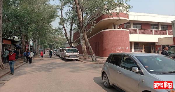 চিকিৎসা সেবার মান নিয়ে ক্ষোভ