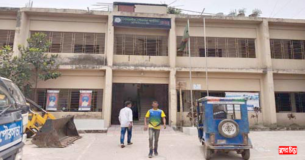 হাজার টাকায় ছয় বছরের ভাড়া মওকুফ