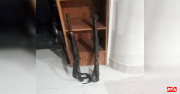 যৌথ অভিযানের প্রথম দিনে না.গঞ্জে লুট হওয়া অস্ত্র উদ্ধার &nbsp;