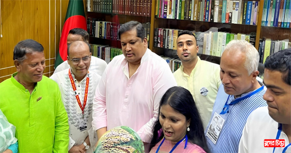 প্রতিমন্ত্রীর সাথে জেলা আ.লীগের সৌজন্য সাক্ষাৎ