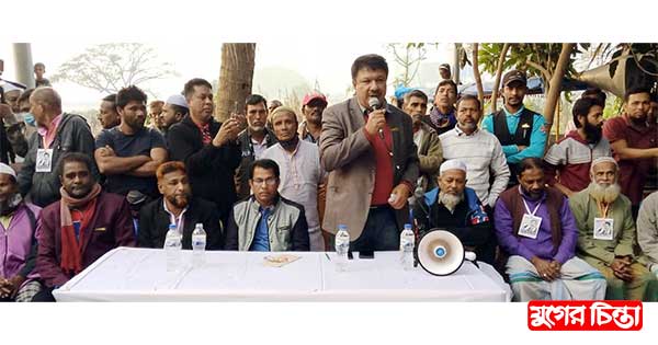 ভোটের জন্য শুধু টাকা নয়, গালিও দেয় : সাগর