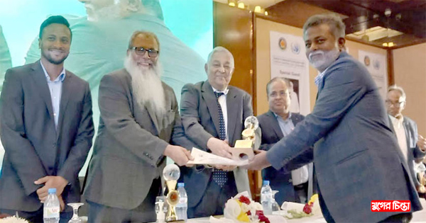 মানবাধিকার পদক&nbsp;পেলেন টিম খোরশেদ