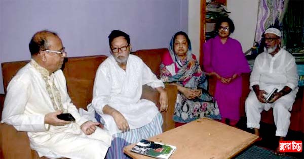 অসুস্থ নাগরিক কমিটির সেক্রেটারির পাশে আ`লীগ সভাপতি আবদুল হাই