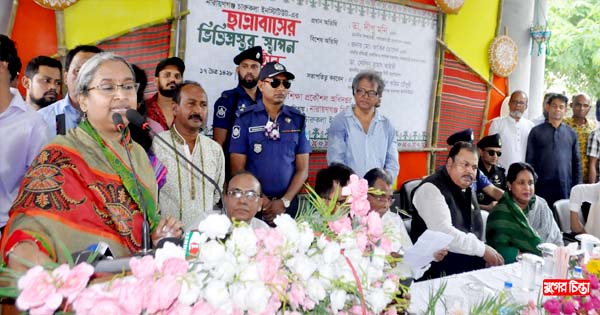 আমরা গর্বিত আমাদের একজন আইভী আছেন: শিক্ষামন্ত্রী