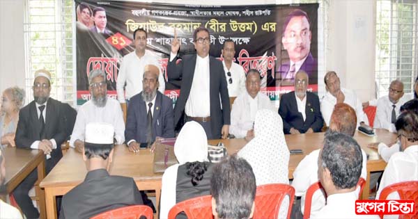 লাল পাসপোর্ট বাদ দিয়ে সবুজ পাসপোর্ট তৈরী করছে : সাখাওয়াত