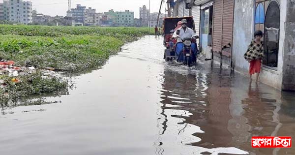 নারায়ণগঞ্জে বন্যার পদধ্বনি শোনা যাচ্ছে