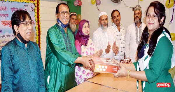 বাংলাদেশ এবং বাঙালি জাতি মাথা উঁচু করে বিশ্বে চলবে : আনোয়ার হোসেন