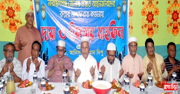 সে কী করে বলে আমার খোকন আদালতে যাবেনা