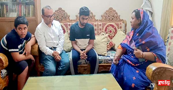 সমবেদনা জানাতে শরীফ উদ্দিন সবুজের বাসায় মেয়র আইভী
