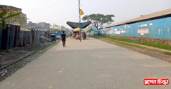 বন্ধ ট্রেন চলাচল কমেনি যানজট