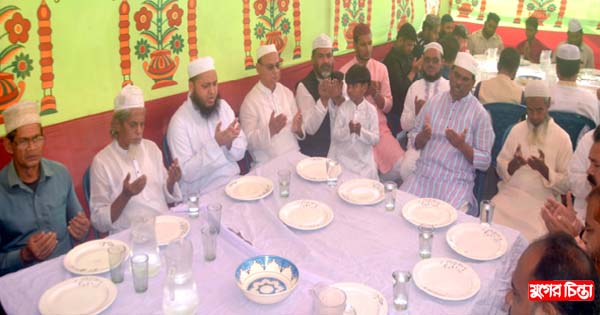 শ্রমিকলীগ নেতা ফকির নূর হোসেনের মাতার ১ম মৃত্যু বার্ষিকীতে দোয়া
