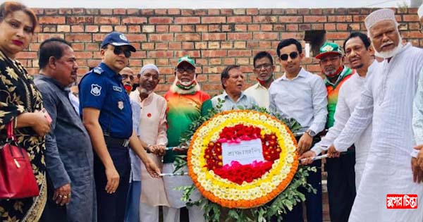 বন্দরে গণহত্যা দিবস উপলক্ষে দোয়া ও পুষ্পস্তবক অর্পণ
