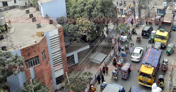 চাষাঢ়ায় পুলিশ ফাঁড়ি ও&nbsp;ডাক বাংলো সরিয়ে নিতে তড়িৎ ব্যবস্থা