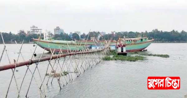 নদী দখল করে আ&rsquo;লীগ নেতার বালু ব্যবসা