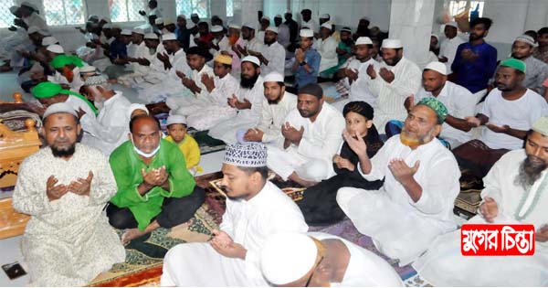 আওয়ামীলীগের সভাপতি আক্তার হোসেন সুকুম এর উদ্যোগে দোয়া