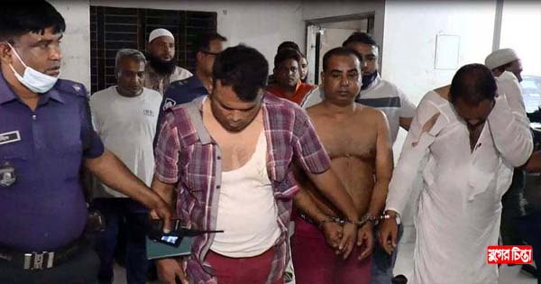 ফতুল্লায় ২০ লাখ টাকা চাঁদা না পেয়ে হামলা
