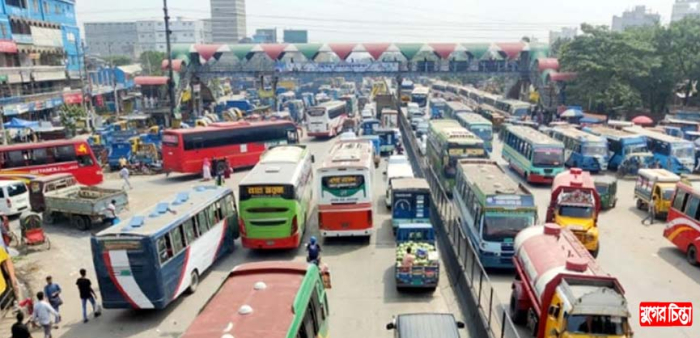 নারায়ণগঞ্জে বেড়েছে গাড়ির চাপ, ভোগান্তি এড়াতে ৬৭০ পুলিশ মোতায়েন