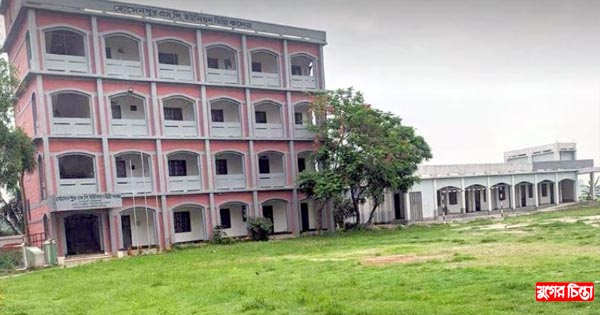 কলেজের জমি আত্মসাতের অভিযোগ সভাপতির বিরুদ্ধে