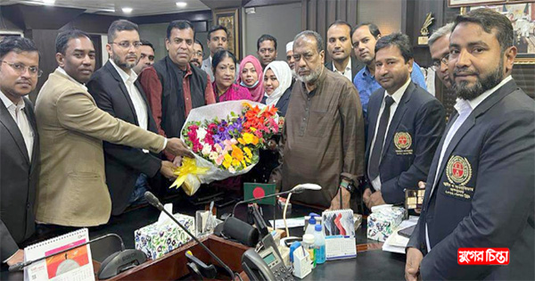 সেলিম ওসমানের সাথে নবনির্বাচিত আইনজীবী সমিতির প্যানেলের স্বাক্ষাৎ