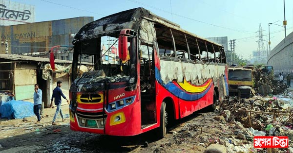 কাঁচপুরে ডাম্পিংয়ে থাকা&nbsp;বাসে আগুন &nbsp;