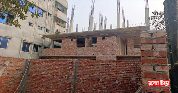 রূপগঞ্জে মাদ্রাসার জমি অবৈধভাবে দখল