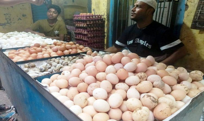 সরকারের নির্ধারিত দামে &nbsp;বিক্রি হচ্ছে না ডিম