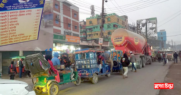 বাড়তি ভাড়ায় ইজিবাইক&nbsp;যাত্রীদের ক্ষোভ