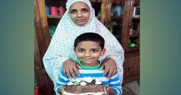 আড়াইহাজারে মা-ছেলেকে গলা কেটে হত্যা