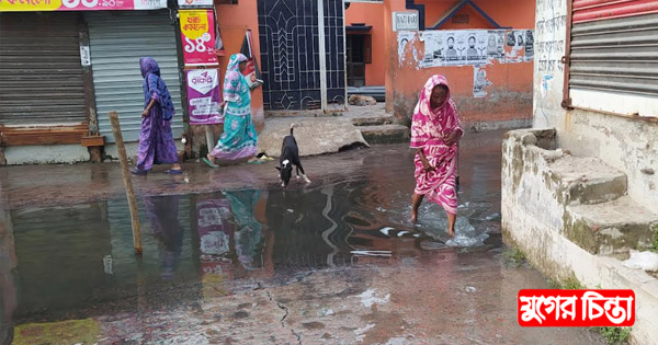 ফতুল্লায় জলাবদ্ধতায় প্রচারণায় নেই প্রার্থীরা