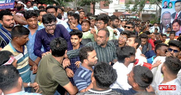 বিএনপির কর্মীদের মারামারি-বিশৃঙ্খলা