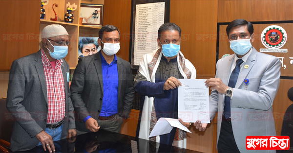 হত্যার হুমকি, ময়লা থেকে আমাদের বাচাঁন : এম এইচ মামুন