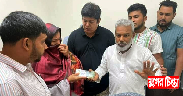 আলিফের উন্নত চিকিৎসার জন্য আর্থিক অনুদান তুলে দেন মান্নান