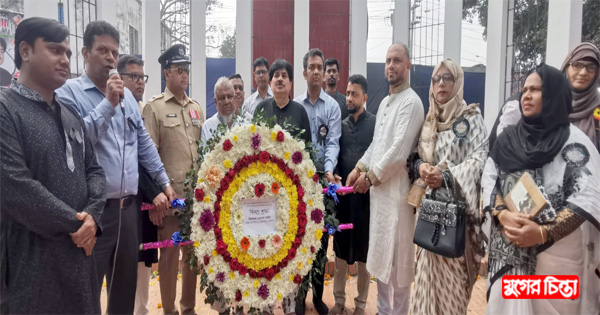 ভাষা শহীদদের প্রতি সাংসদ লিয়াকত হোসেন খোকার শ্রদ্ধা নিবেদন