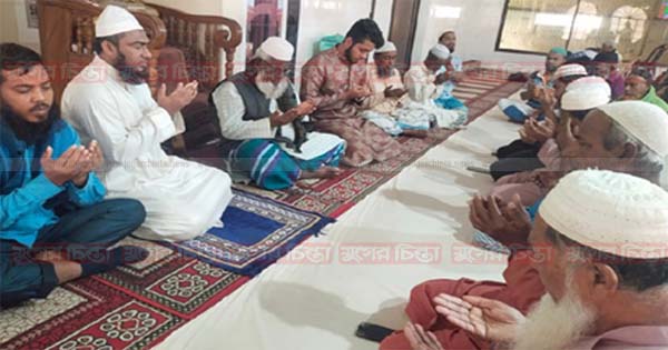 সেলিম ওসমানের পরিবারের সুস্থ্যতা কামনায় বন্দরে দোয়া