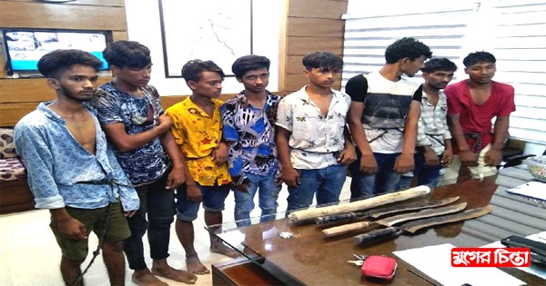 ফতুল্লায় দেশীয় অস্ত্রসহ কিশোর গ্যাংয়ের ৮ সদস্য গ্রেপ্তার