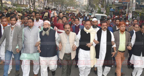 নৌকার মাঝি আইভীর প্রচারণায় জাতীয় শ্রমিক লীগের নেতৃবৃন্দ