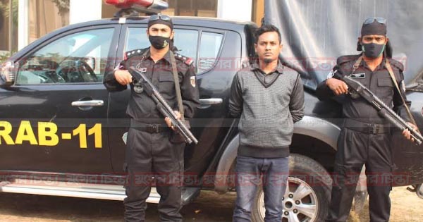 সিদ্ধিরগঞ্জে গাঁজাসহ মাদক ব্যবসায়ী গ্রেফতার