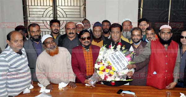 নব-নির্বাচিত কাউন্সিলর মনির&rsquo;কে ব্যবসায়ী সংগঠনের শুভেচ্ছা
