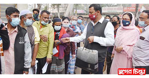 করোনা হাসপাতালে শকুর সুরক্ষা সামগ্রী বিতরণ