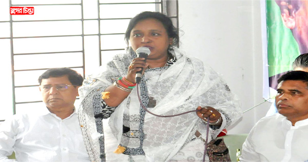 চাওয়া-পাওয়ার বেদনা এতো বেশি যে নিজের অস্তিত্ব ভুলে যাই: মেয়র আইভী
