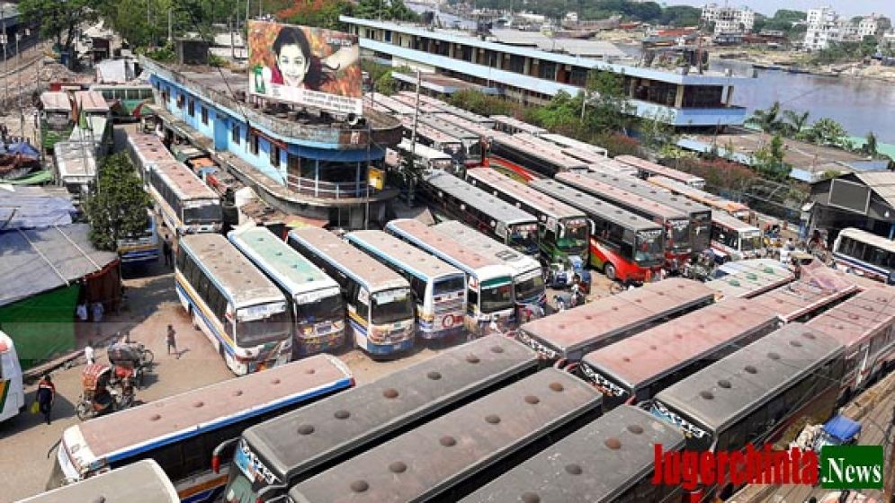 শহরের পেটে বাস টার্মিনাল গলার কাঁটা