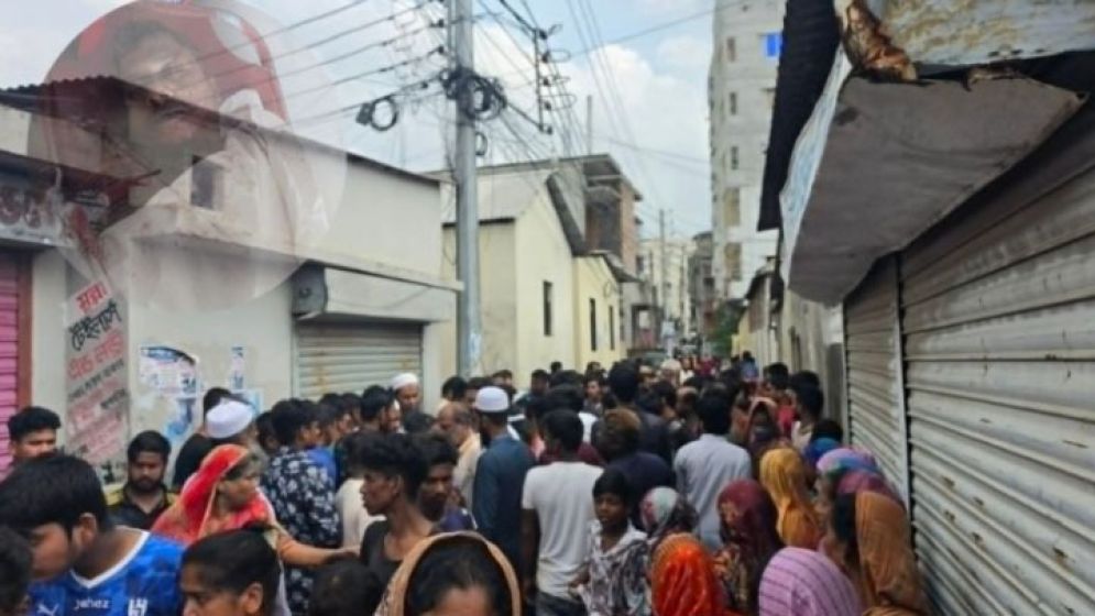 চানমারীতে ডিশ ব্যবসায়ীকে কুপিয়ে হত্যা