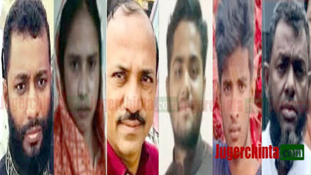 সন্ত্রাসীরা রাতে ফেরে চাঁনমারীতে